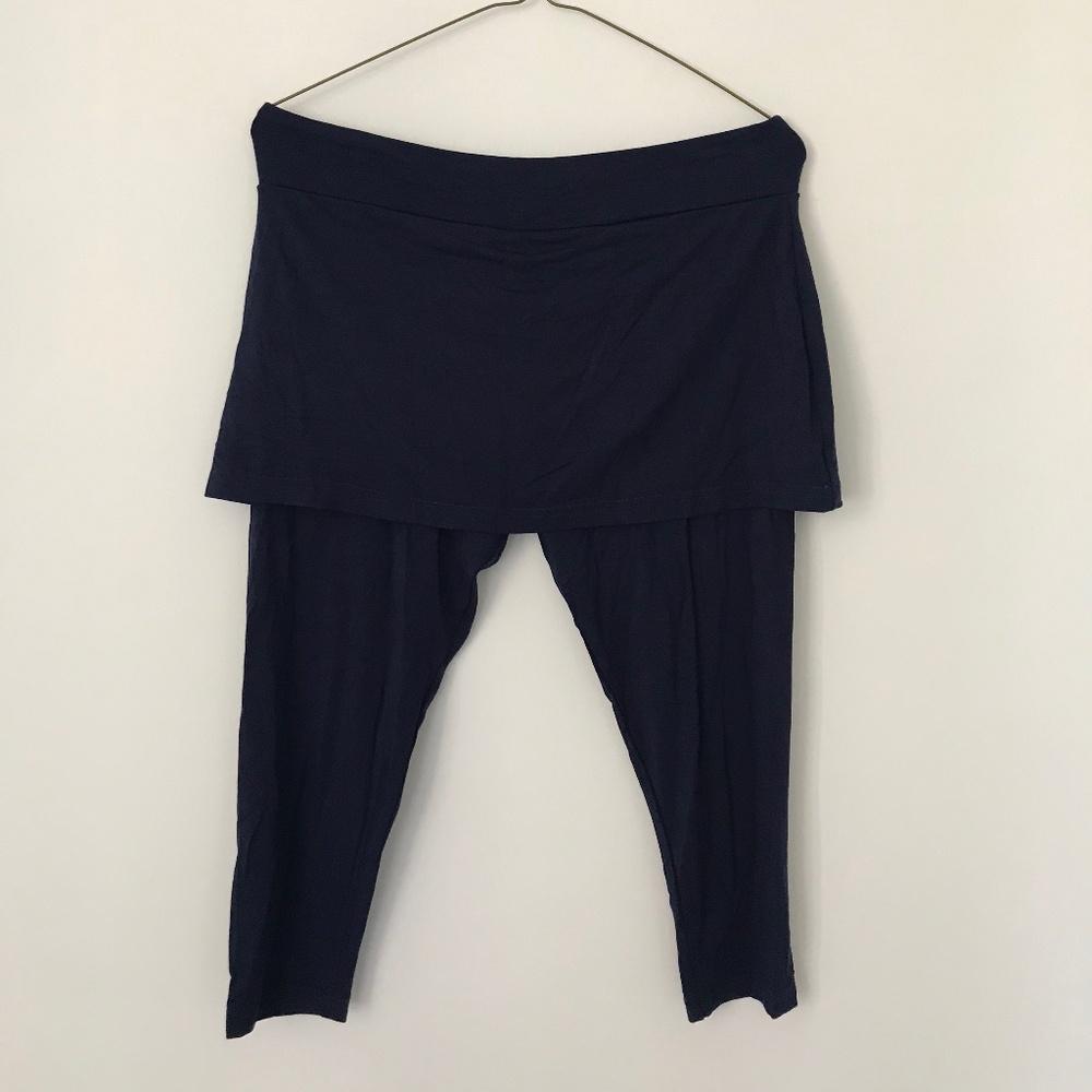 Yala Bamboo yoga leggings w/ skirt.